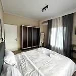 Tuscany 8 Away From Veria Дом отдыха *