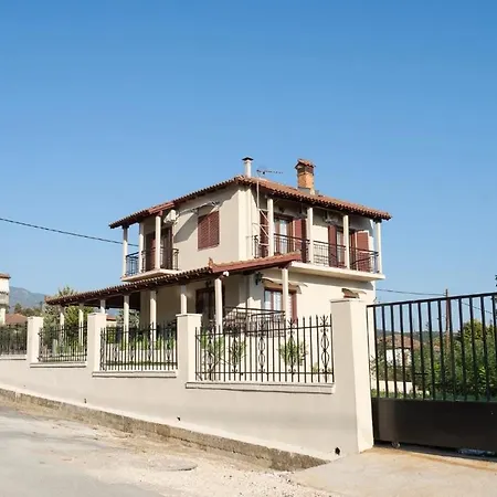 Tuscany 8 Away From Veria