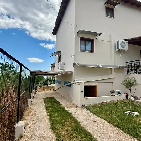 Tuscany 8 Away From Veria * Trilofos
